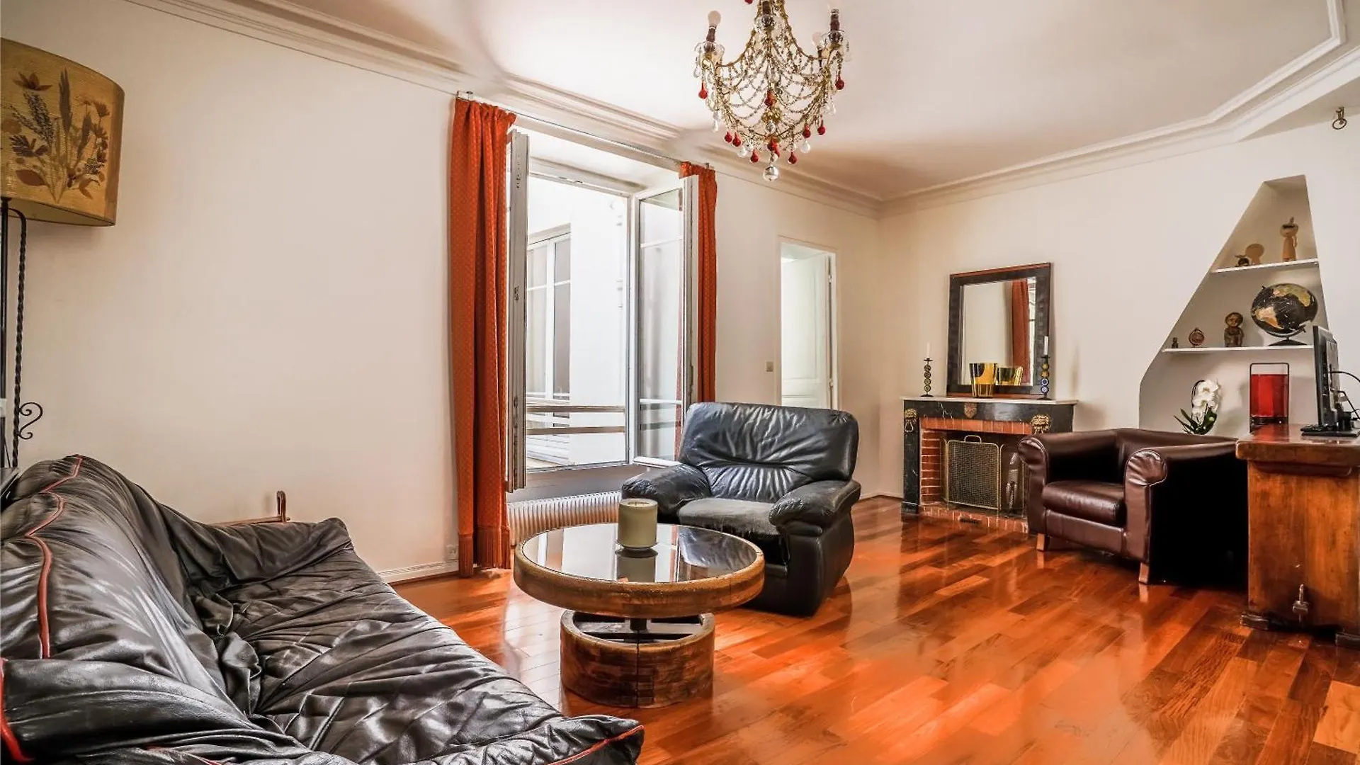 Apartment In Rue Saint-Honore 파리